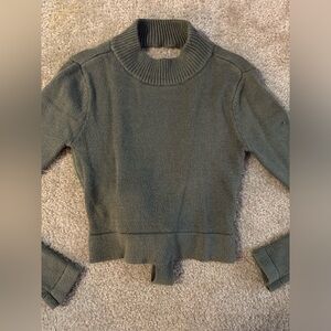 Open-back Sweater